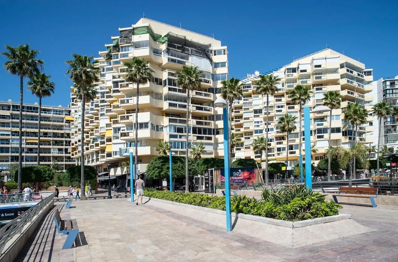 Marbella 2000 Estudio En Paseo Maritimo Wifi 0*,